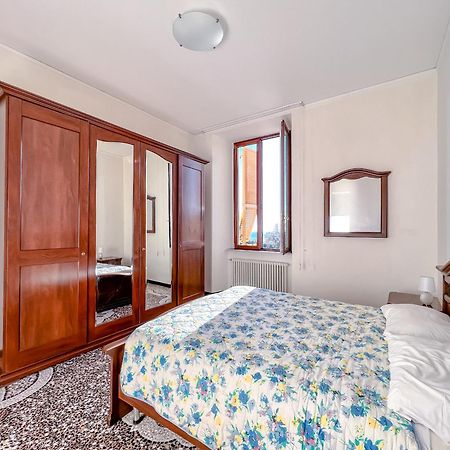 Wonderful House Apartment Savona Exterior photo